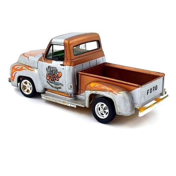 Monogram  1955 Ford F-100 Pick Up 1:24 Model Kit-Assembled Model 2242-0100 READ - Picture 7 of 12